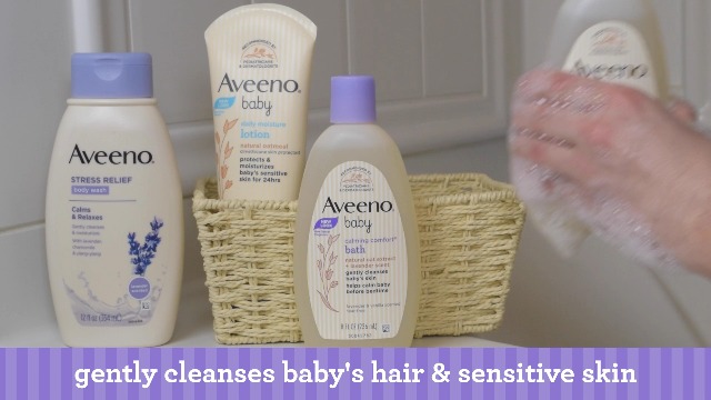 Aveeno Baby Mommy & Me Daily Bathtime Gift Set including Baby Wash & Shampoo, Calming Baby Bath & Wash, Baby Moisturizing Lotion & Stress Relief Body Wash for Mom, Soap-Free, 4 items